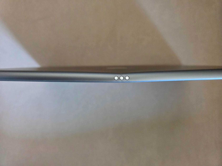 iPad (9th generation) Wifi de 64 GB - VER FOTOS E DESCRIÇÃO