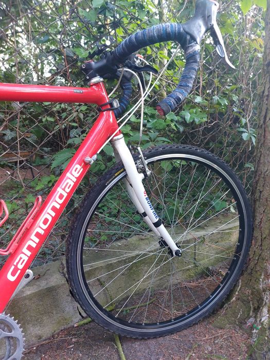 Rower szosowy gravel Cannondale