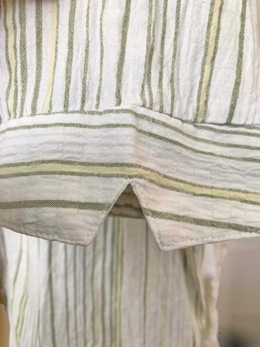 Blusa de Senhora Riscada, como Nova