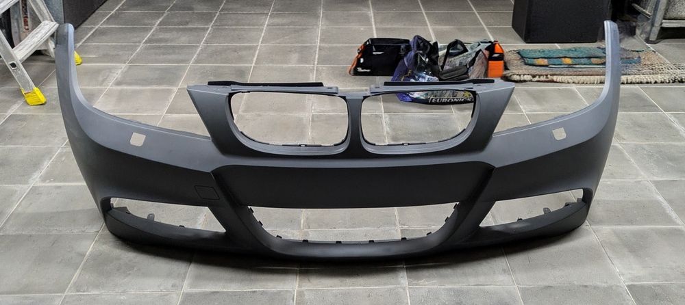 Pára-choques Frontal M para BMW E90/E91/E92 LCI