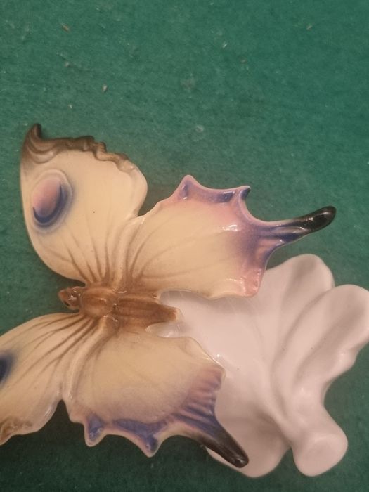 Porcelana Karl Ens/Niemcy  - motyl