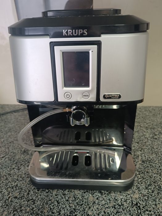 Кавомашина,кофеварка Крупс ,krups EA 88.siemens delonghi Philips