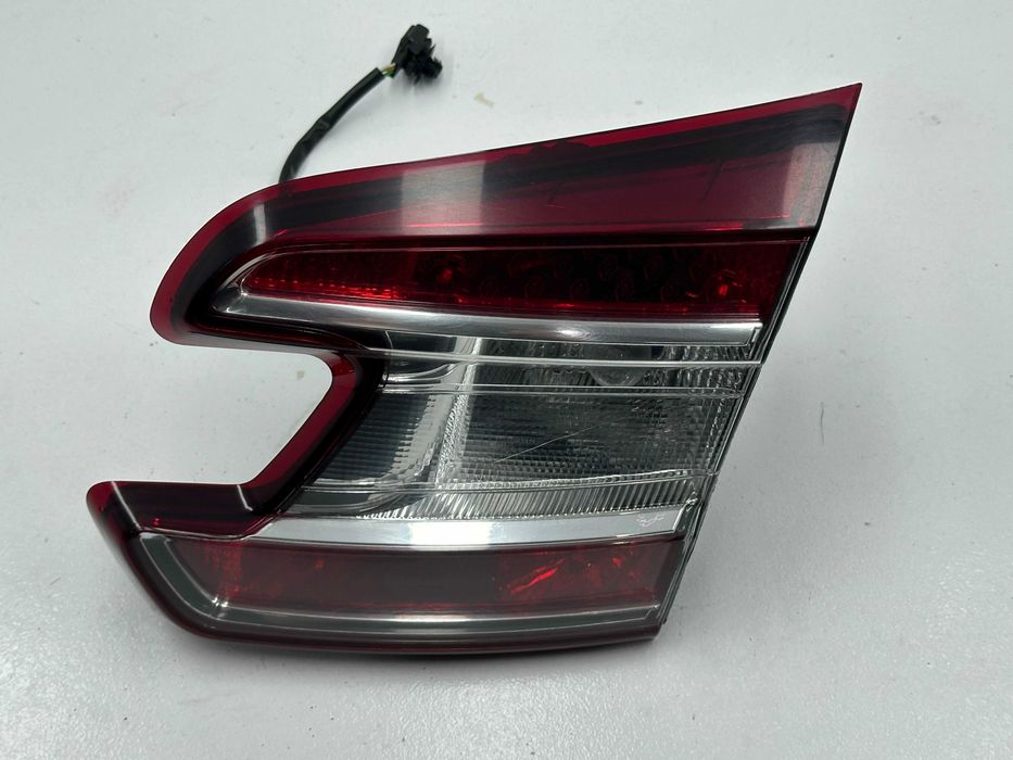 Farolim Mala Direito - Renault Megane III (2012)