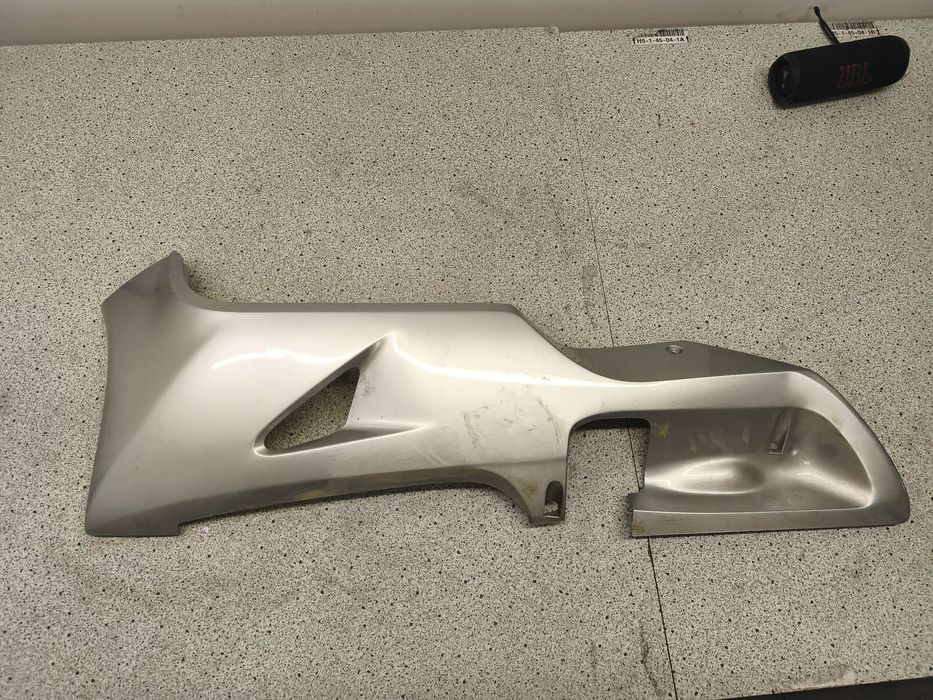 Owiewka, osłona, bok, boczek, pług Honda Silver Wing 400 600