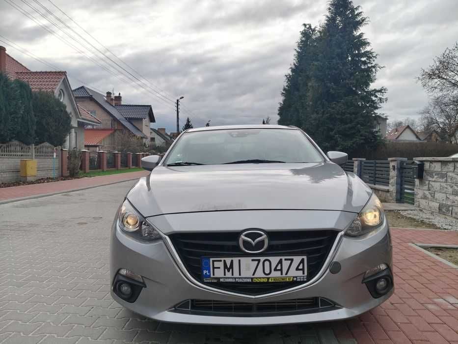 Okazja. Mazda 3 rok 2015,  2.2 disel uszkodzony silnik