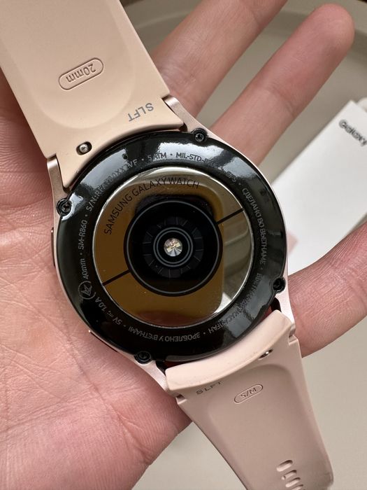 Смарт годинник Samsung Galaxy Watch4 40mm