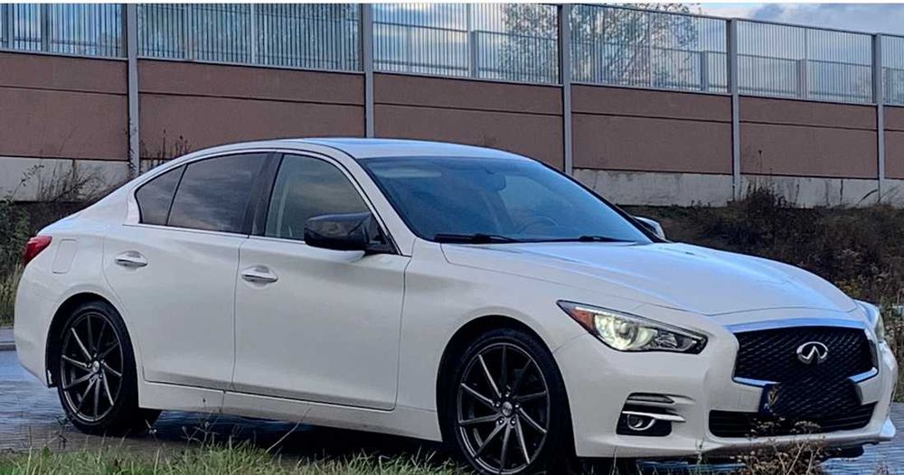 Infiniti Q50 3,5 V6 hybryda+ LPG 364 KM 564 Nm