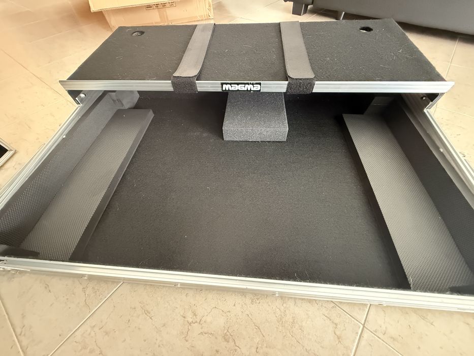 DJ worksration Pioneer FLX-10 - Magma