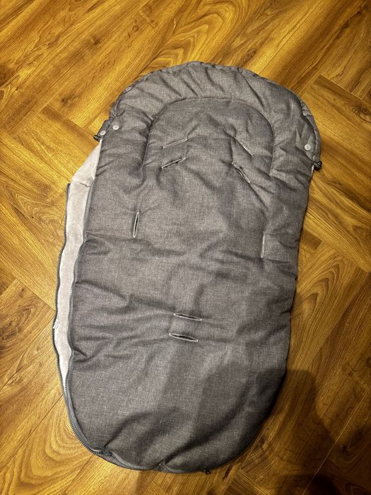 Śpiworek do wózka Sensillo