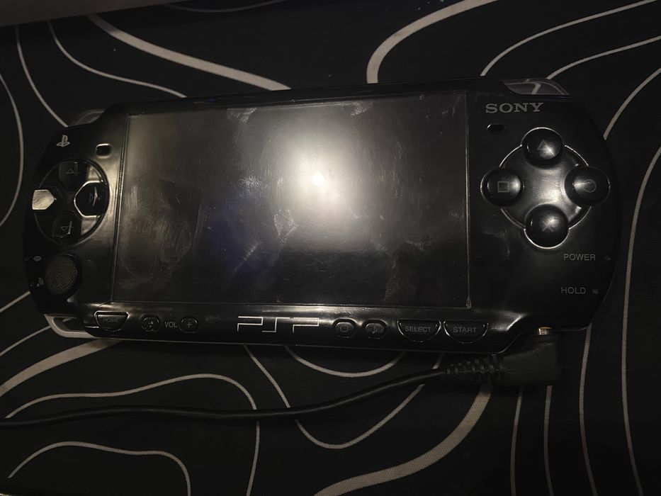 PSP  Slim приставка - читать описание