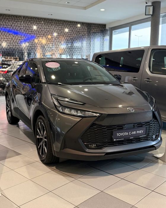 Toyota C-HR Toyota Chr Plug In - od ręki !