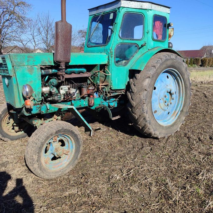 Трактор хтз т 40