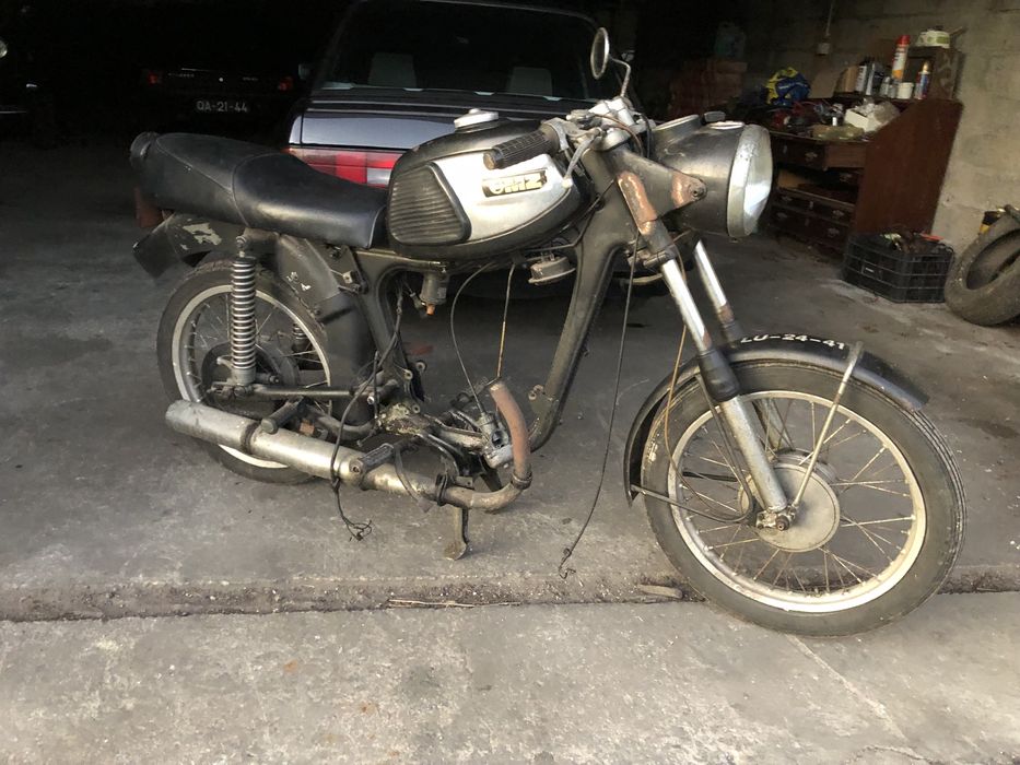 Mota MZ restauro ou peças
