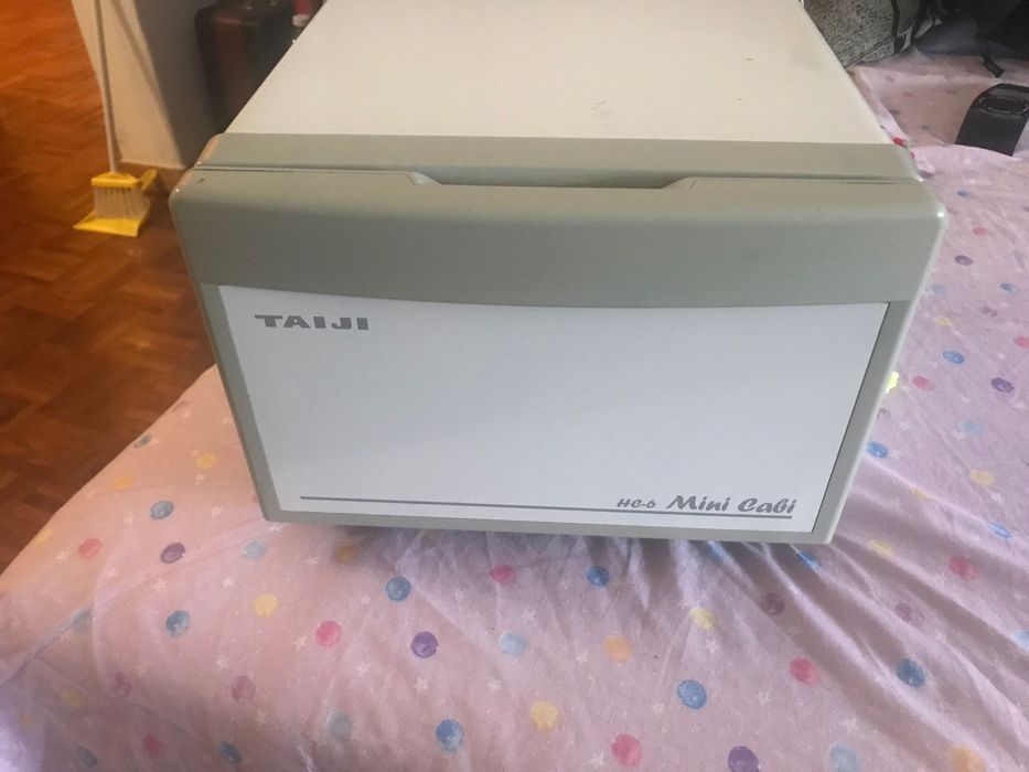 Pedras quentes e aquecedor de toalhas urgente