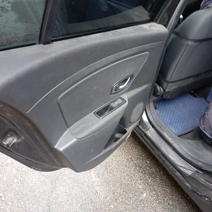 Продаж авто Renault Megan