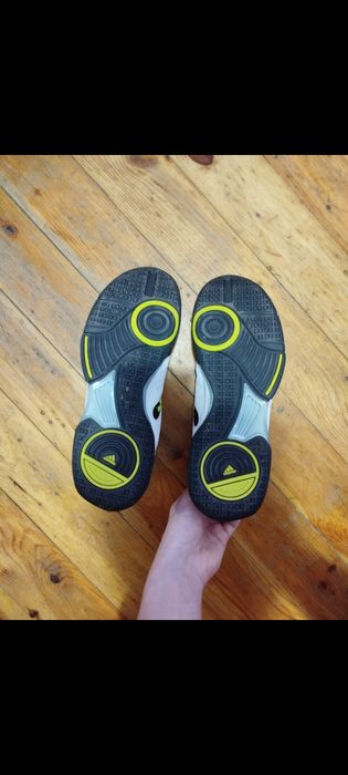 Adidas Court Stabil 12, 46 розмір, устілка 28 см
