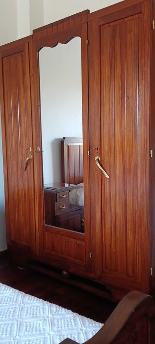 Mobília de quarto antiga BAIXA DE PREÇO