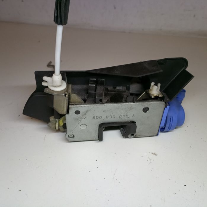Fecho da Porta Trás Direito - AUDI A4 (8D2, B5) | 94 - 01