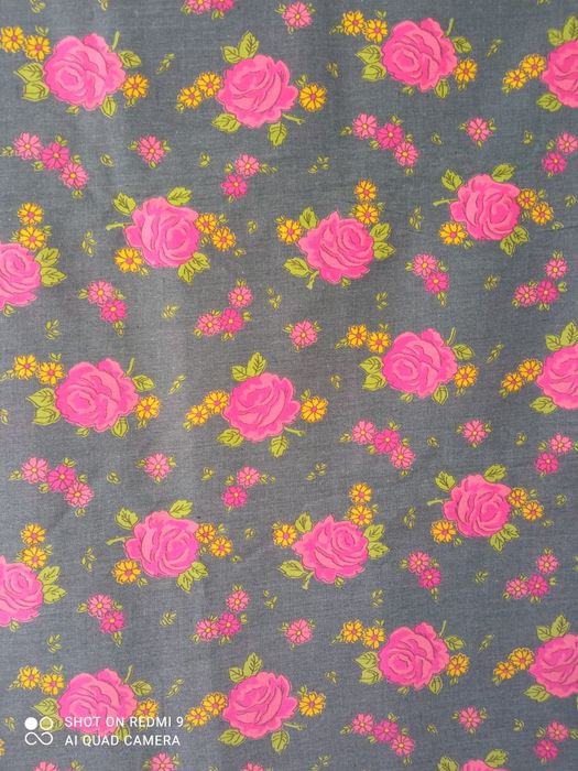 Відрізи тканин платтяних. Не натуральні