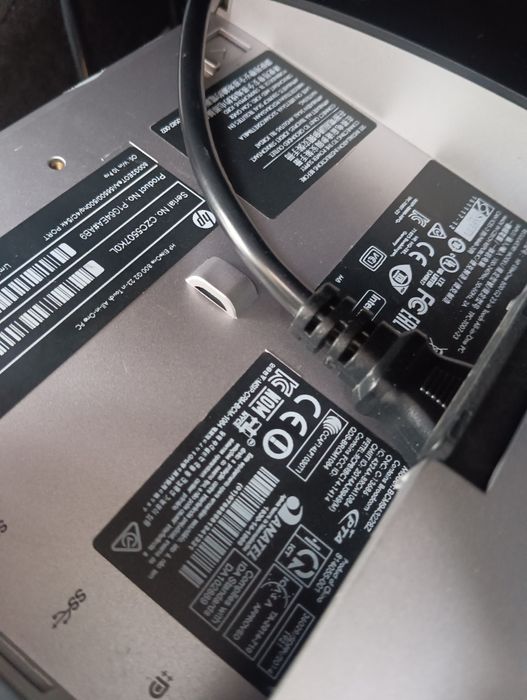 HP EliteOne 800 G2 de 23 polegadas   Touch All-in-One PC. (Como novo)