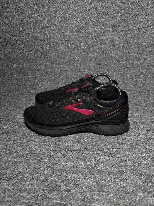 Чоловічі бігові/трекінгові кросівки BROOKS Ghost 11 Gore-Tex 41(26см)