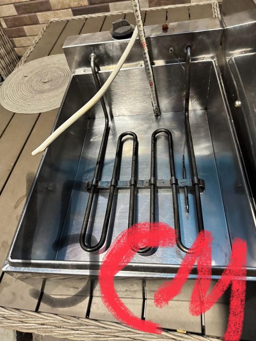 Продам  чебуречниця