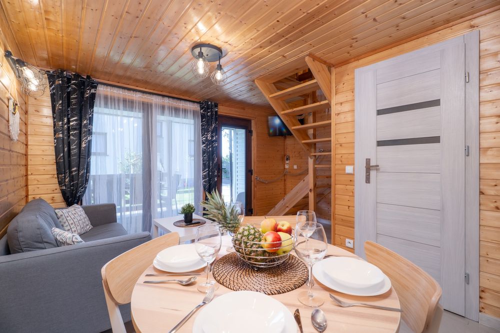 Majówka, Wakacje, Lato NOCLEGI nad morzem Domki i  Pokoje Władysławowo