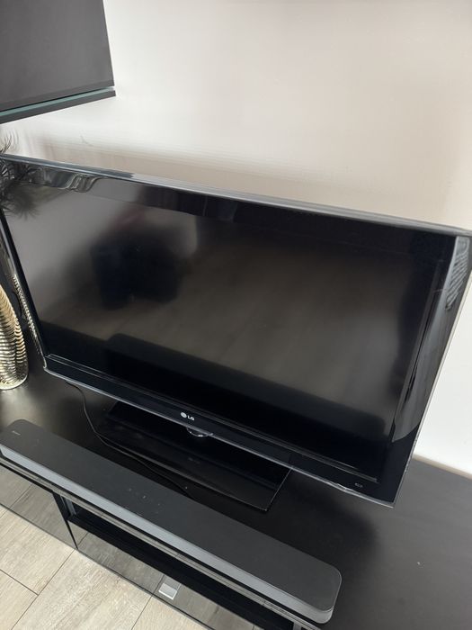 Telewizor LG 42 cale