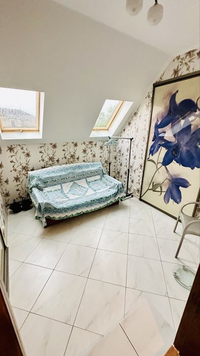 Будинок , Гатне ,інвертор,газ,можно з тваринами