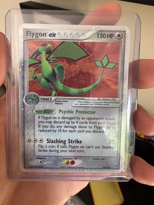 Flygon ex Pokemon Carta