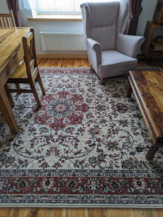 Dywan wełniany nowy