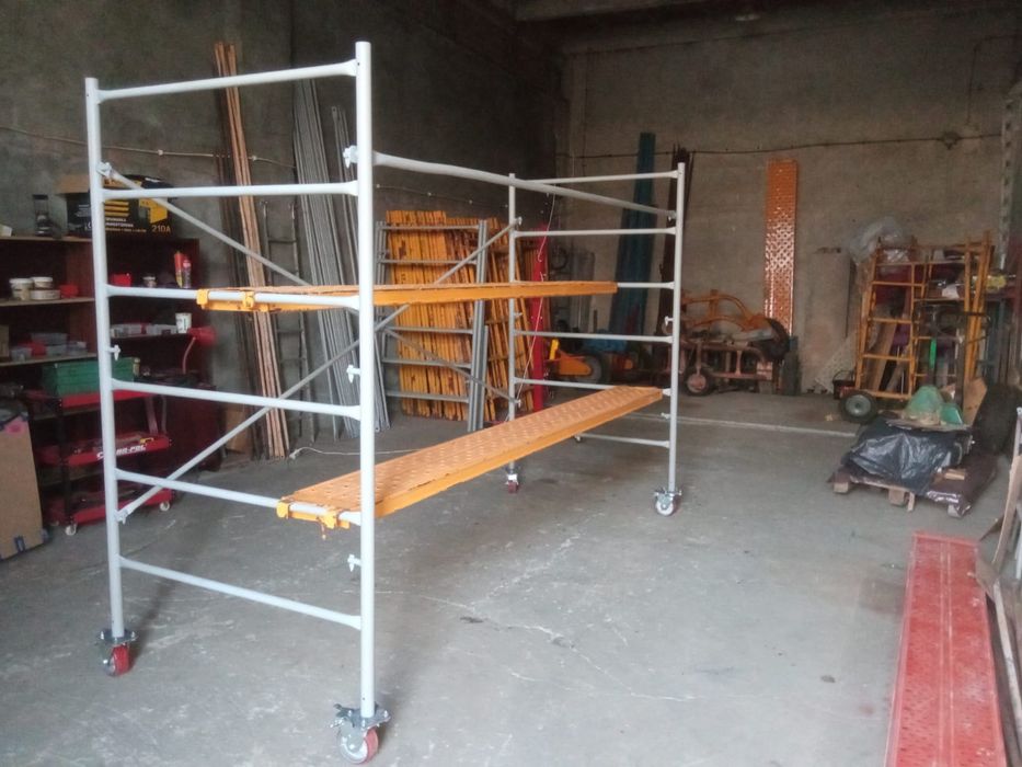 Rusztowanie elewacyjne drabinkowe modułowe