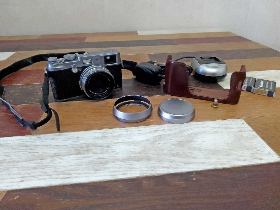 Fujifilm X100S - Câmara Digital de Culto