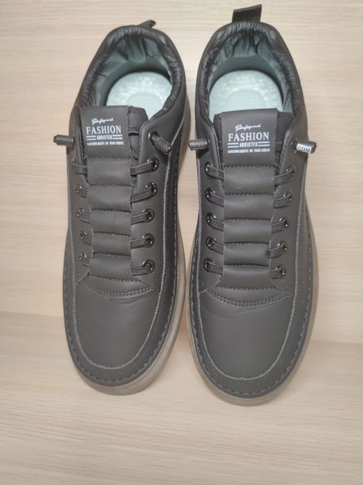 Туфлі/макасини чоловічі 42 розміру