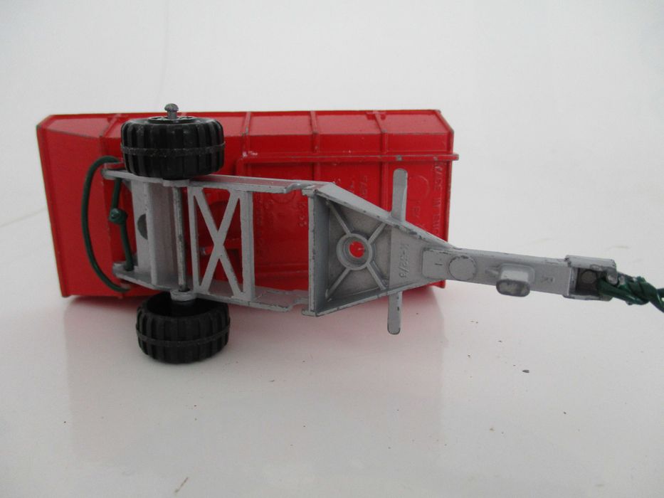 Miniaturas - FARM TREILER Super KINGS K35 ano 1978 MATCHBOX