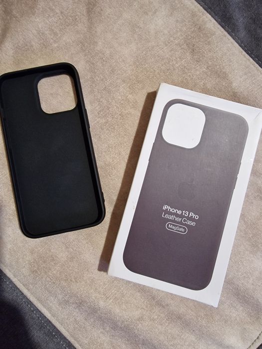 Чехлы на телефон