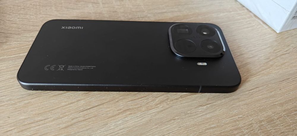 Продам телефон Xiaomi 15 T Pro 12/256 GB