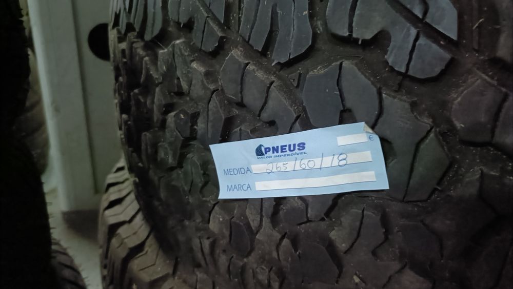 Pneus 265/60/18 Bf