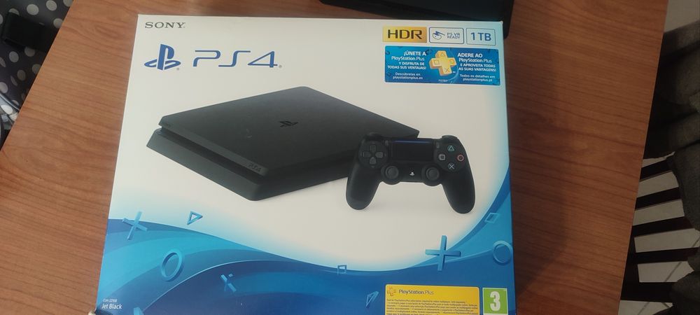 Consola PlayStation 4