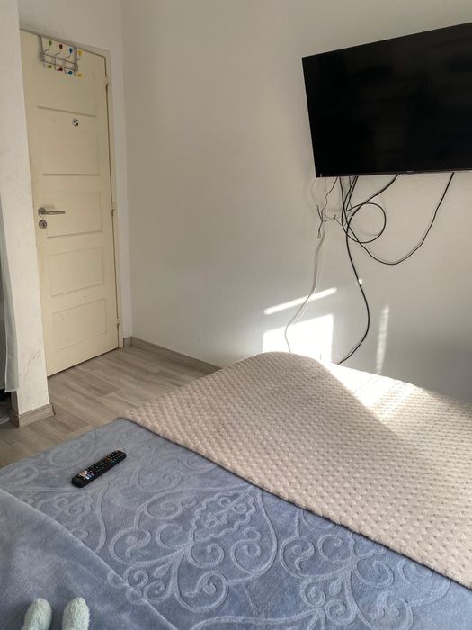 Quarto RESERVADO, Queluz-Belas 390, 3min da estação