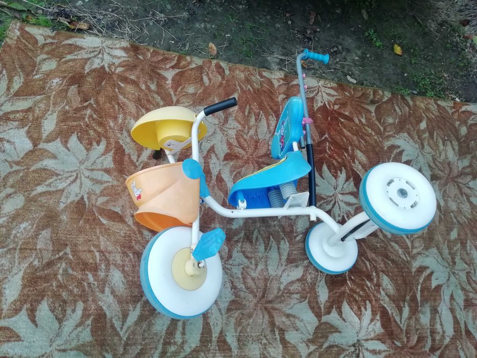 Велосипед трьохколісний з ручкою