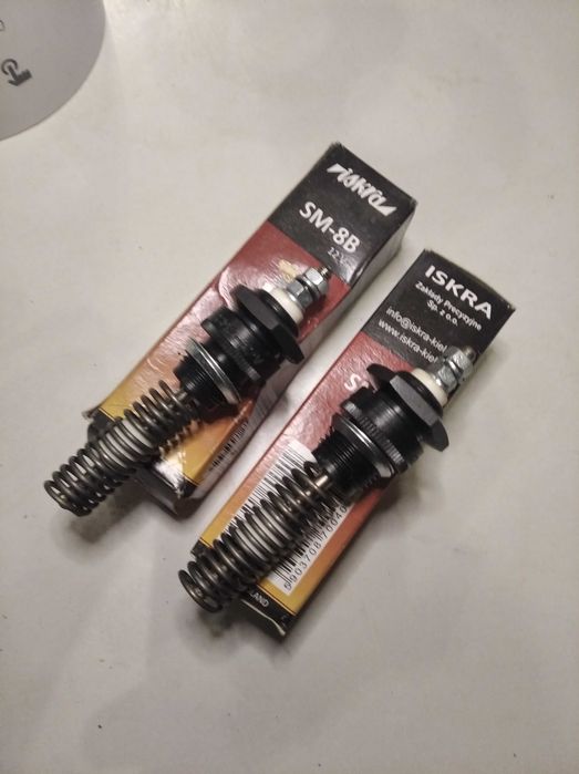 URSUS C-330 C-330M świeca żarowa oryginał. Komplet 2 sztuki