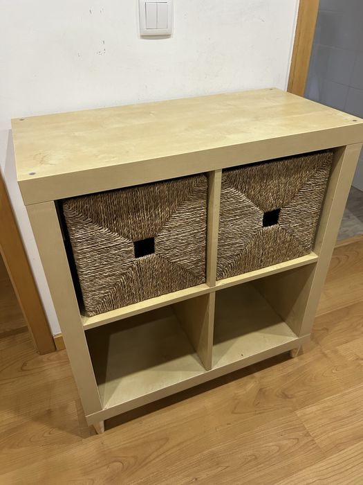 Estante 4 cubos com 2 cestos