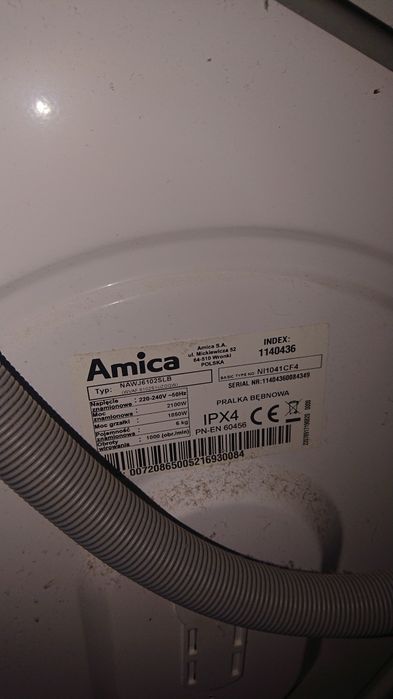 Pralka Amica uszkodzona.