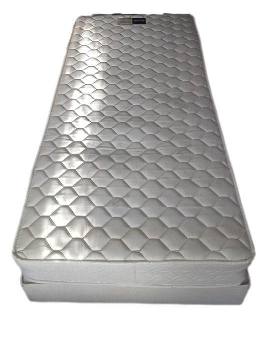 Łóżko + materac 90 x 200 cm z dostawą