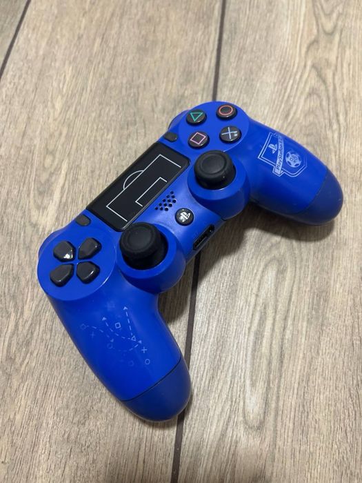 Оригінальні джойстики до Playstation 4