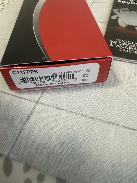 Spyderco delica 4 vg-10