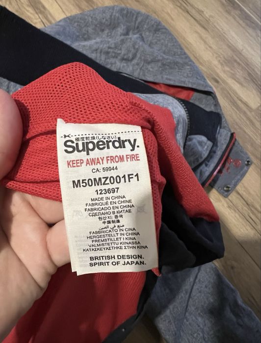 Куртка Superdry, вітровка