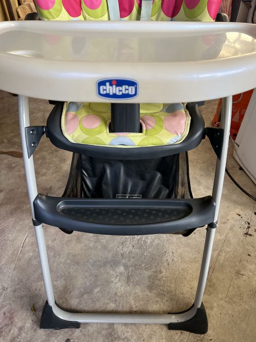 Cadeira para tefeicoes chico