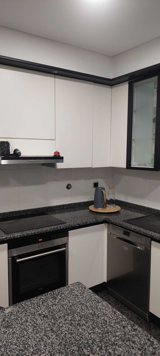 Cozinha usada em Muito Bom Estado